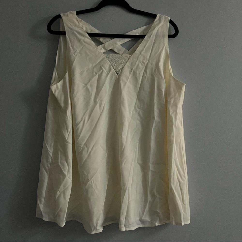 Lane Bryant Blouse Sleeveless Ivory Lace Inset size 14